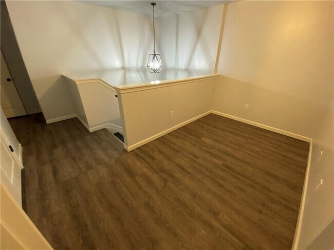 Building Photo - 764 Dove Tree Ln