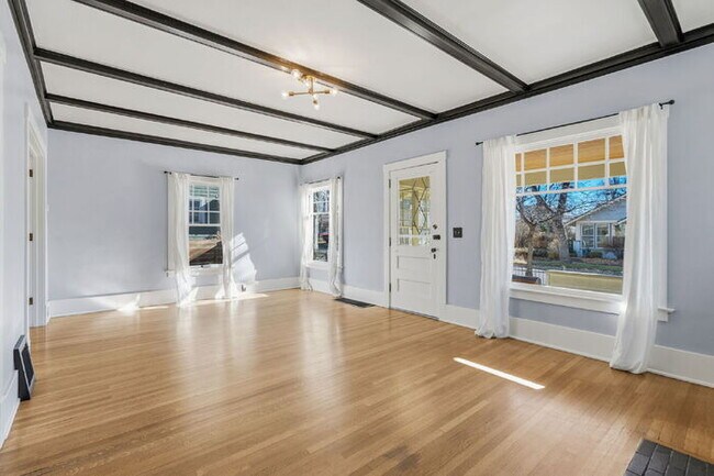 Building Photo - Rare Rental in Old North End with Private Yard & Garage