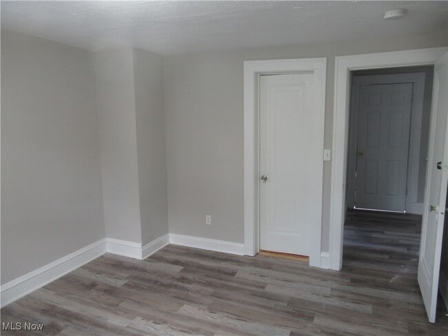 Building Photo - 1071 Quilliams Rd