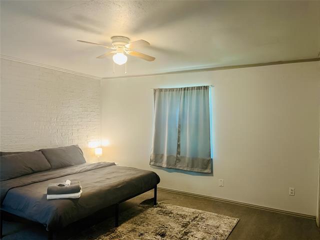 Building Photo - 2206 Statler Dr
