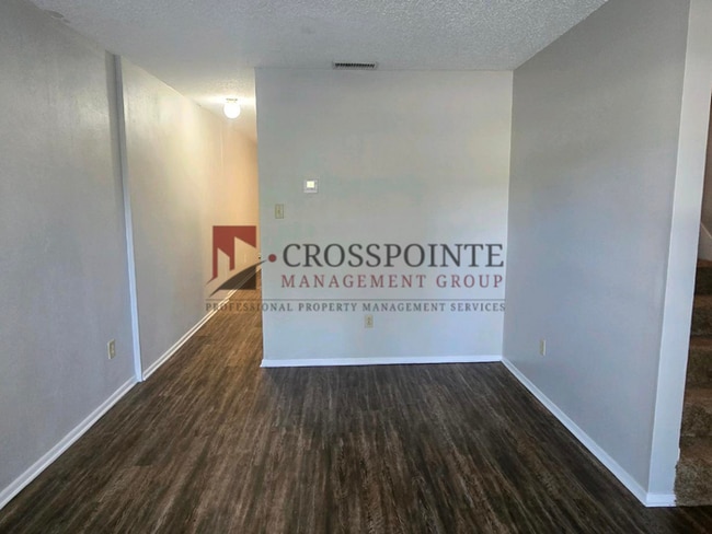 Building Photo - Available Now! Spacious 2-Bedroom, 1.5-Bath Townhome in White Oak!