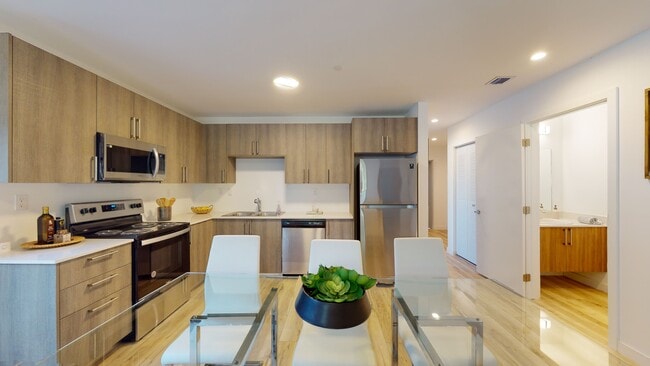 Building Photo - Princeton Townhomes