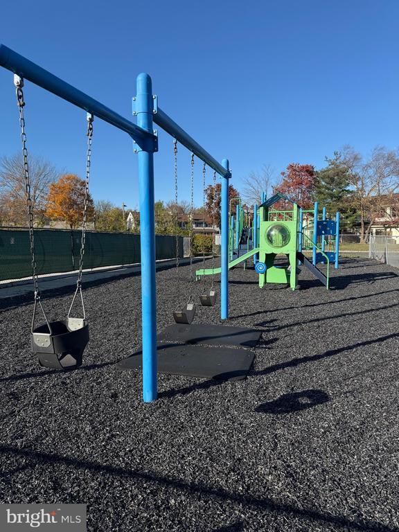 Building Photo - 39 O'Neill Ct