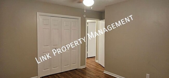 Building Photo - 7183 Holland Ln