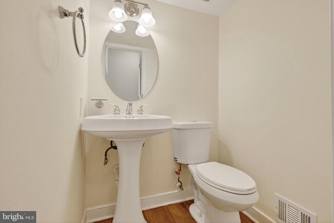 Building Photo - 2786 Sikes Ct