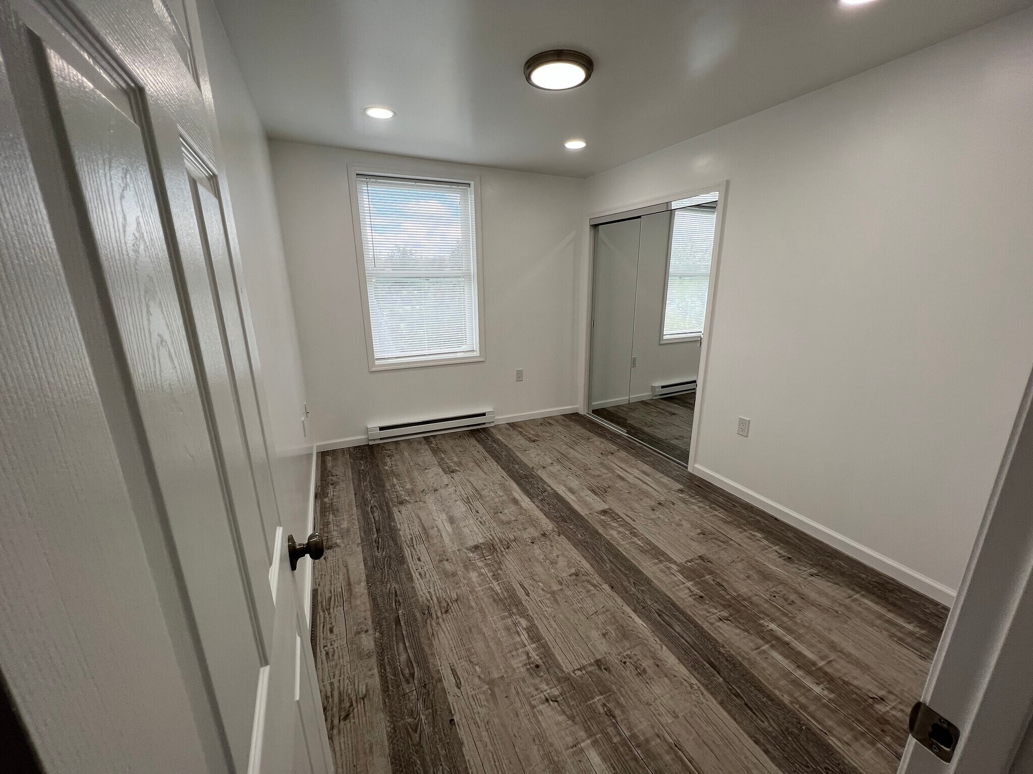 Building Photo - 109 Perrin Ave