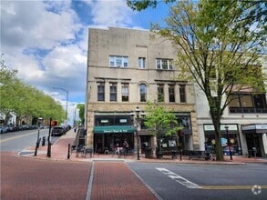 Building Photo - Downtown Bethlehem 2 Bedroom Apt.