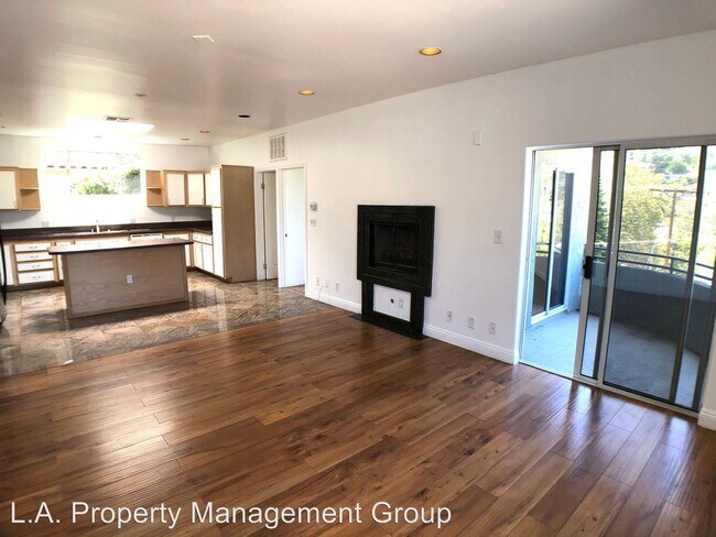 Building Photo - 1890-1896 Silver Lake Blvd