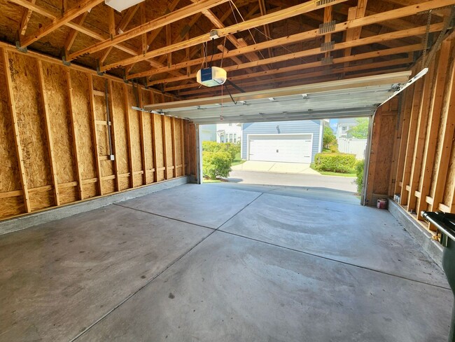 Building Photo - Like New Home in Nexton - Summerville