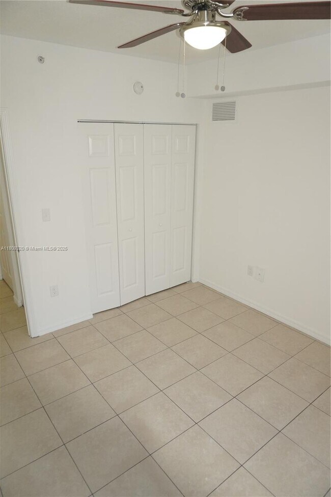 Building Photo - 11040 SW 196th St