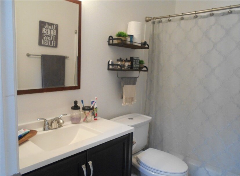 Bathroom #1 - 5918 Sky Meadow St