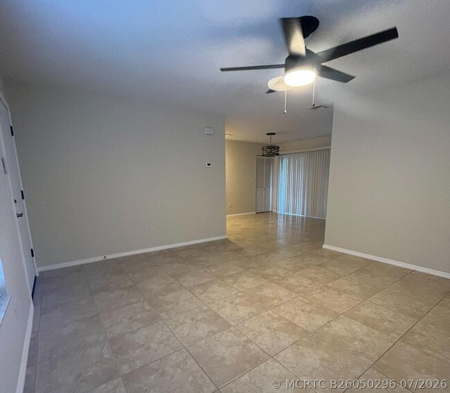 Building Photo - 2030 SE Watercrest St