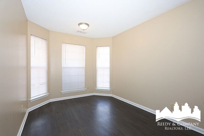 Building Photo - 1092 Cross Wood Ln