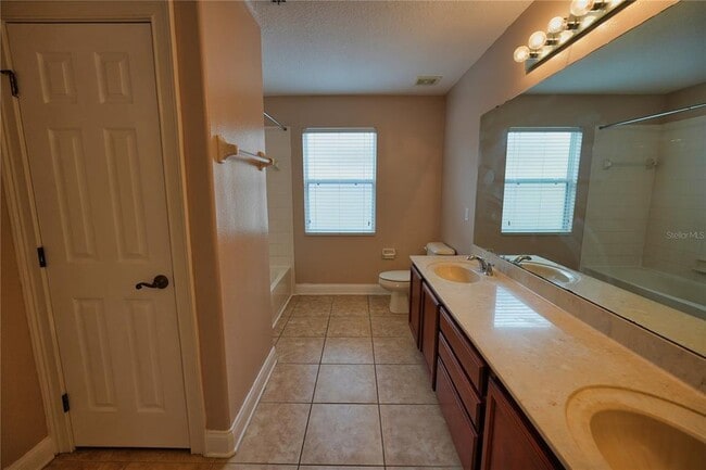 Building Photo - 6937 Dolce Way