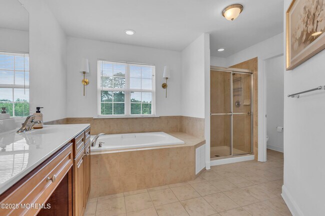 Building Photo - 12 Wintergreen Ct