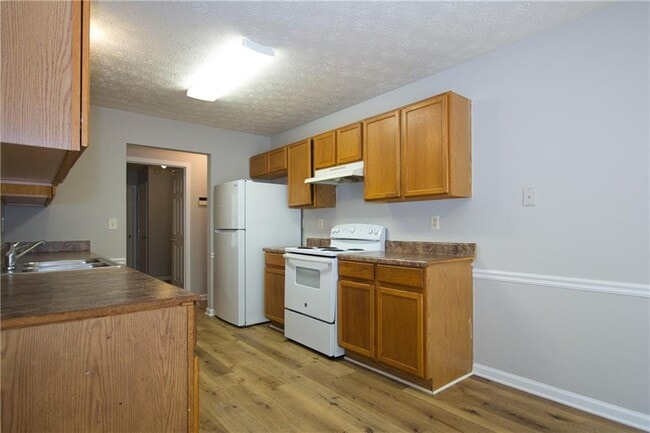 Building Photo - 4442 Gaelic Way SW