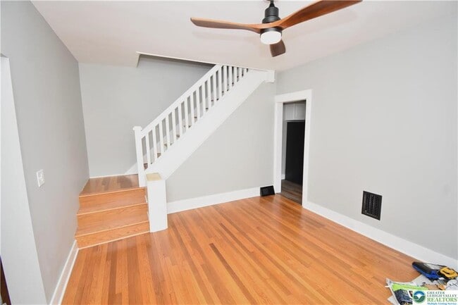 Building Photo - 417 Porter St
