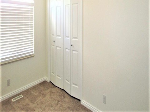 Building Photo - 1163 780 W