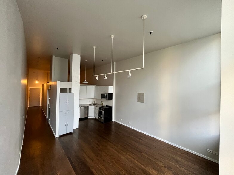 Apartment view - 720 16th St