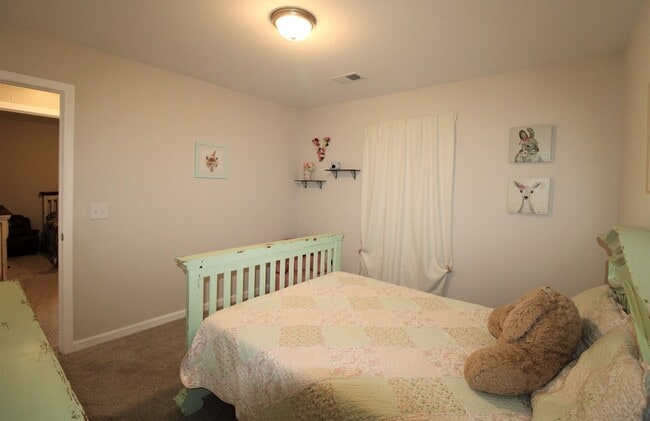 Building Photo - 175 Whitetail Cir