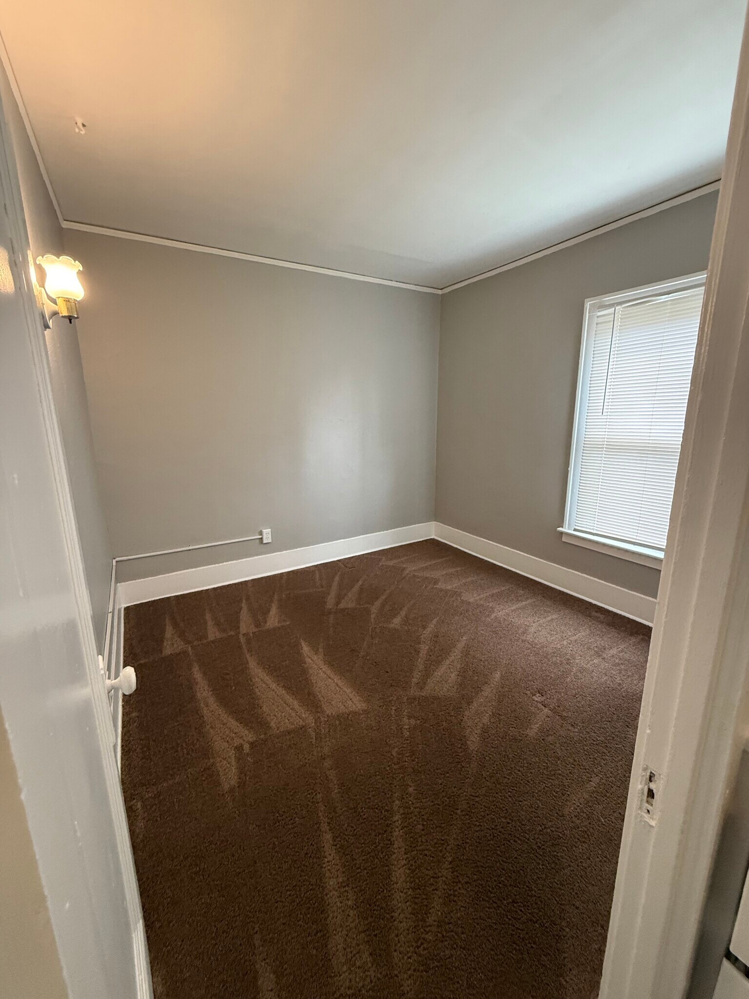 Bedroom 3 - 5287 Spokane St
