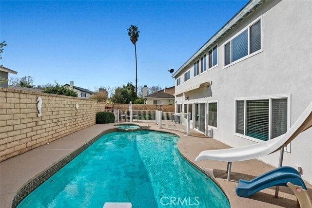 Building Photo - 23850 Vía Jacara