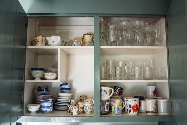 Building Photo - 1357 Canal Rd