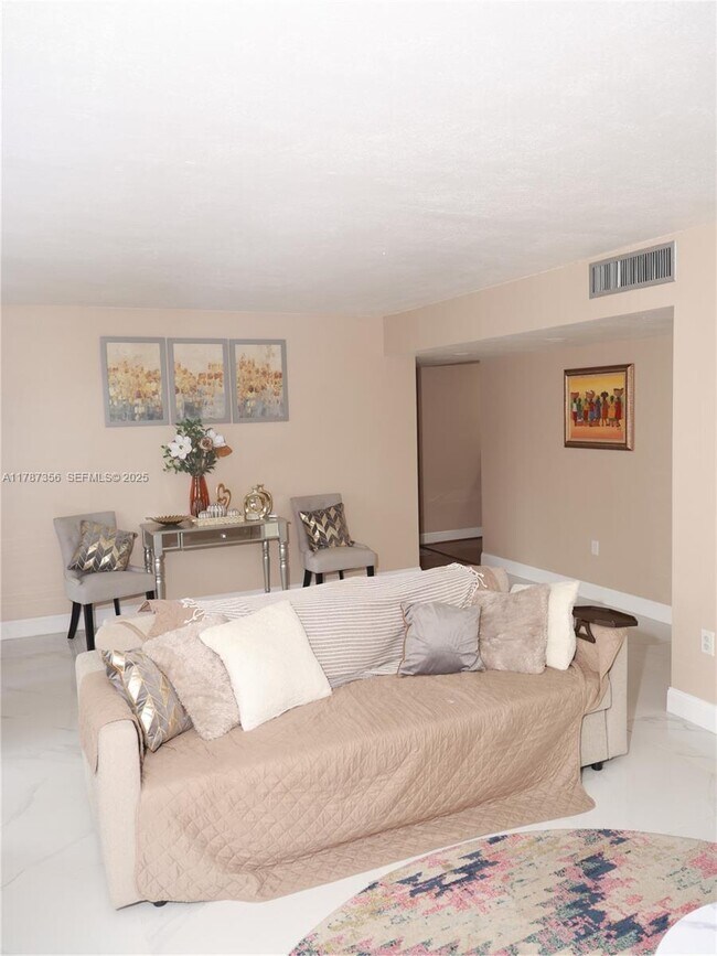 Building Photo - 5550 NW 44th St