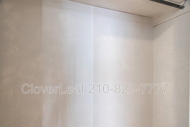 Building Photo - 210 Harwood Dr