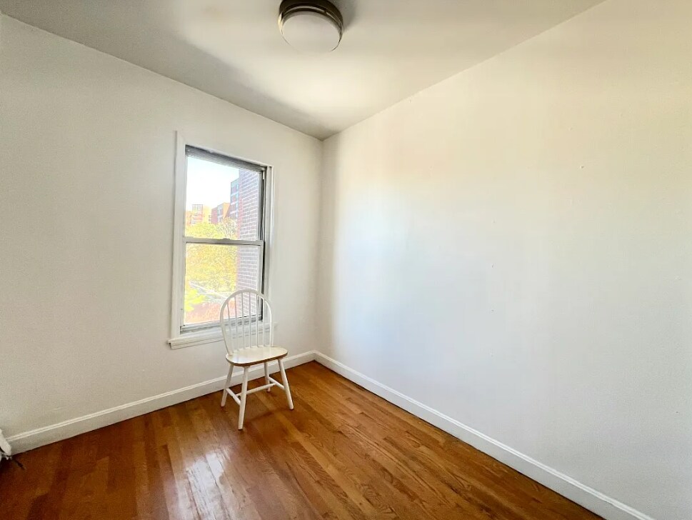 Building Photo - 846 Huntington Ave