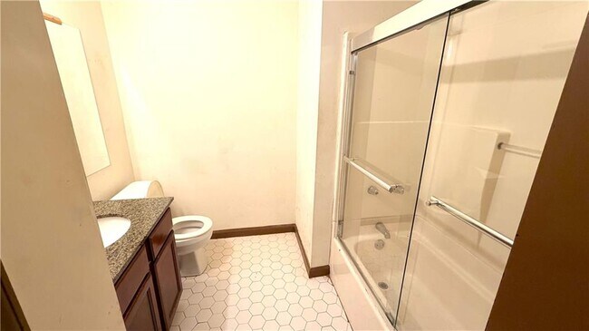 Building Photo - 4031 Sugar Mill Dr