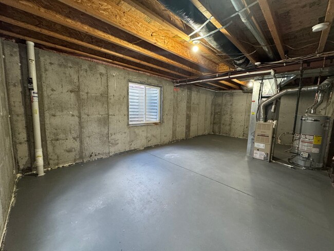 Building Photo - Updated 3 Bedroom in Stetson Hills