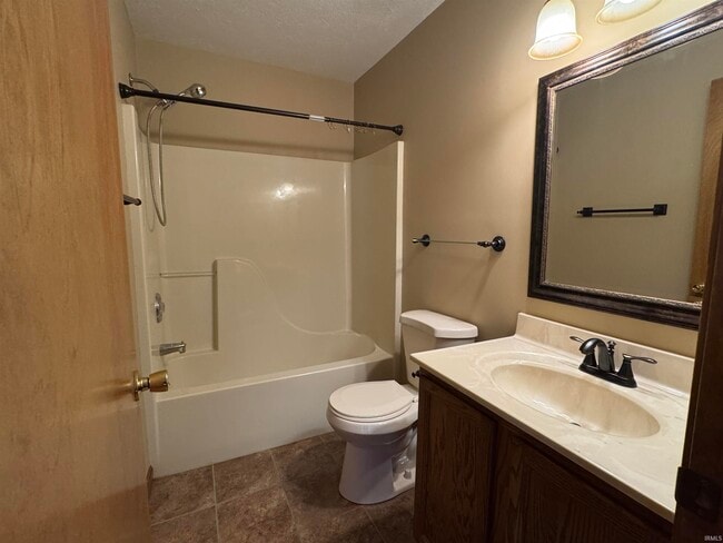 Building Photo - 6155 Glacier Dr