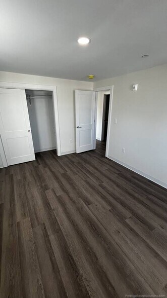 Building Photo - 1741 Washington St