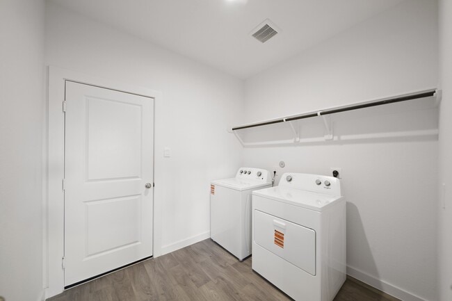 Building Photo - 6005 Camden Peak Ct