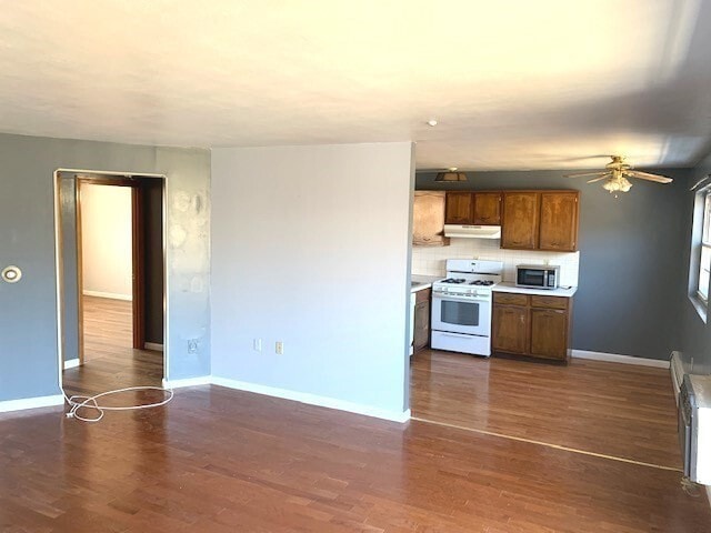 Building Photo - 103 Farrwood Ave