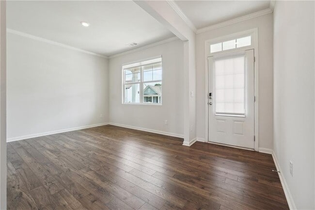 Building Photo - 100 Fernbrook Trl
