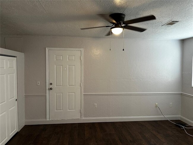 Building Photo - 7107 Arab Ct