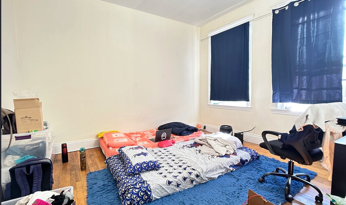 Building Photo - 317 Allston St