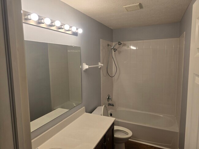 Building Photo - 3296 Wind Dr