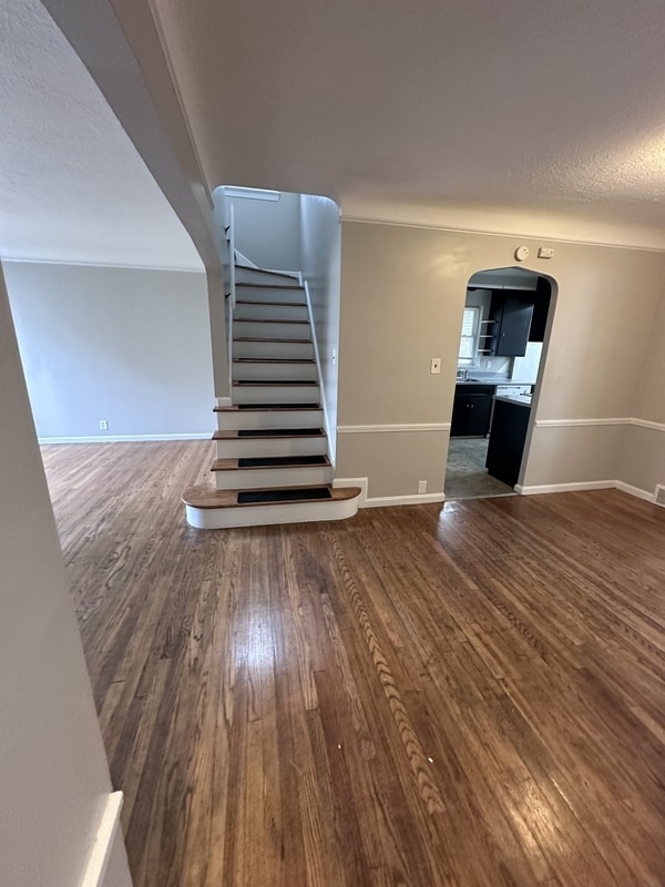 Building Photo - 1240 Avondale Rd