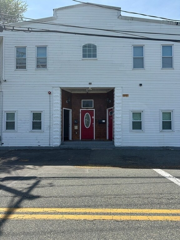 Building Photo - 65 Manchester St