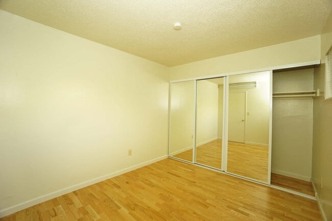 Floorplan - 2015 Haste St.
