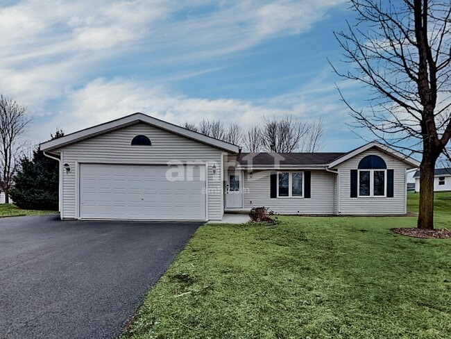 Building Photo - 10284 Pinesap Pl