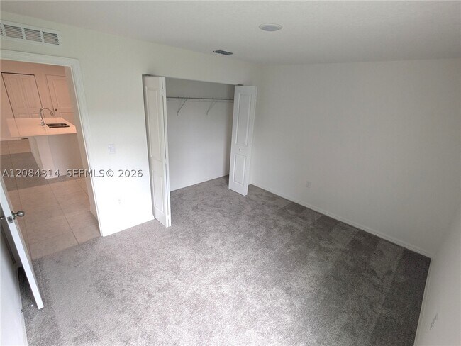 Building Photo - 1329 Biarritz St NW