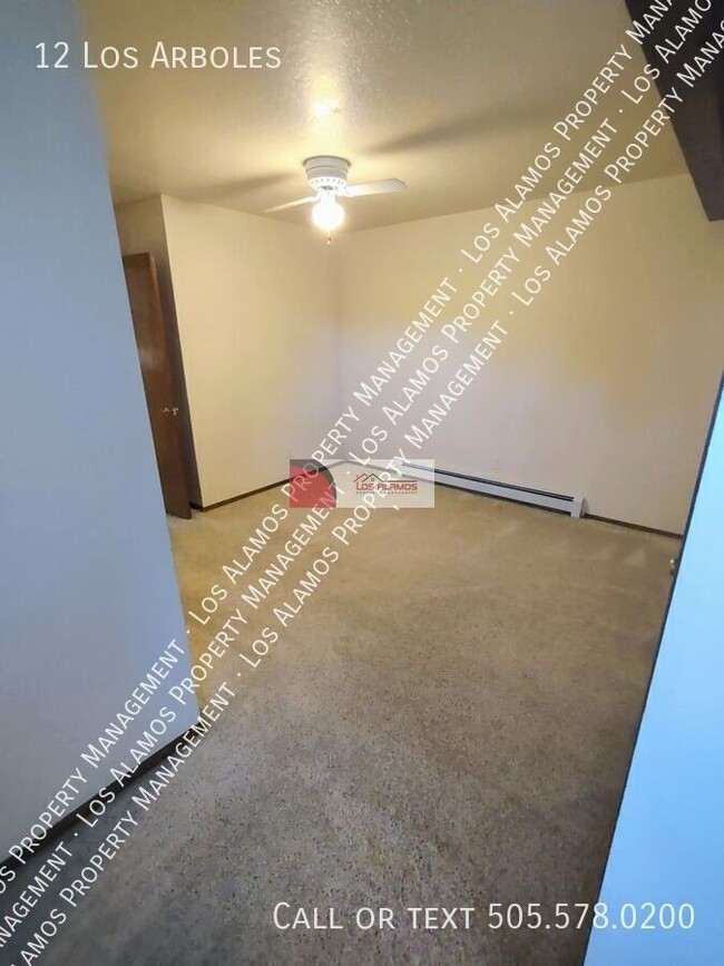 Building Photo - 12 Los Arboles Dr