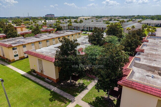 Building Photo - 748 Wyman Ct