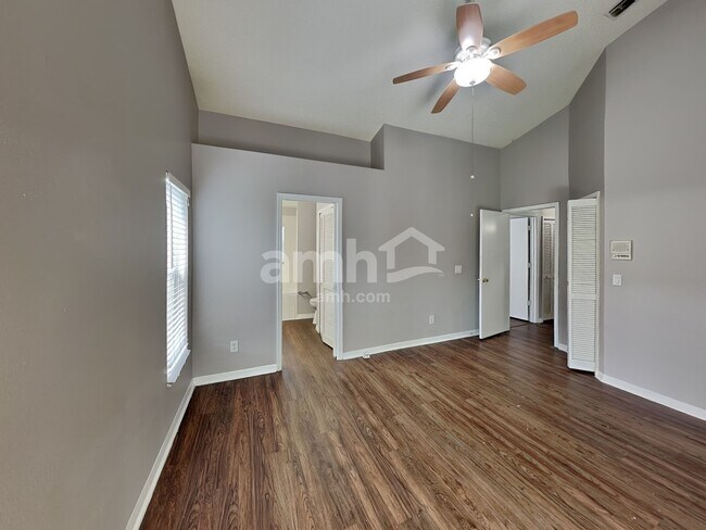 Building Photo - 139 N Cervidae Dr