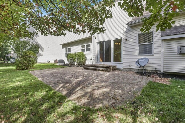 Building Photo - 3825 Delwood Dr