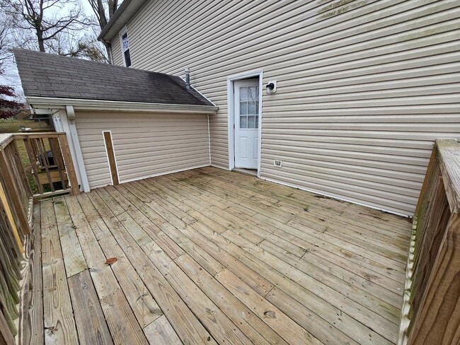 Building Photo - 224A Hunter Dr